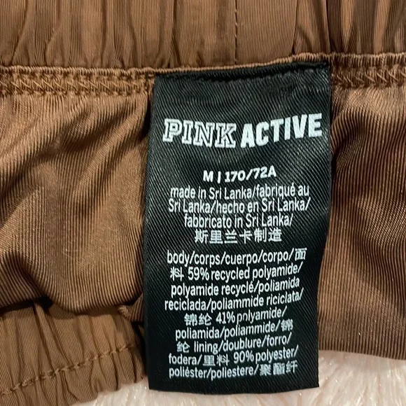 Victoria Secret active set. - Picture 8 of 8